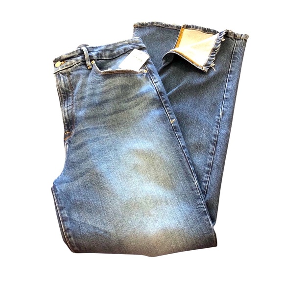 NWT🌟Good American Women’s Distressed Blue Jeans GFD150B Sz14/32 Classic comfort - Picture 15 of 15